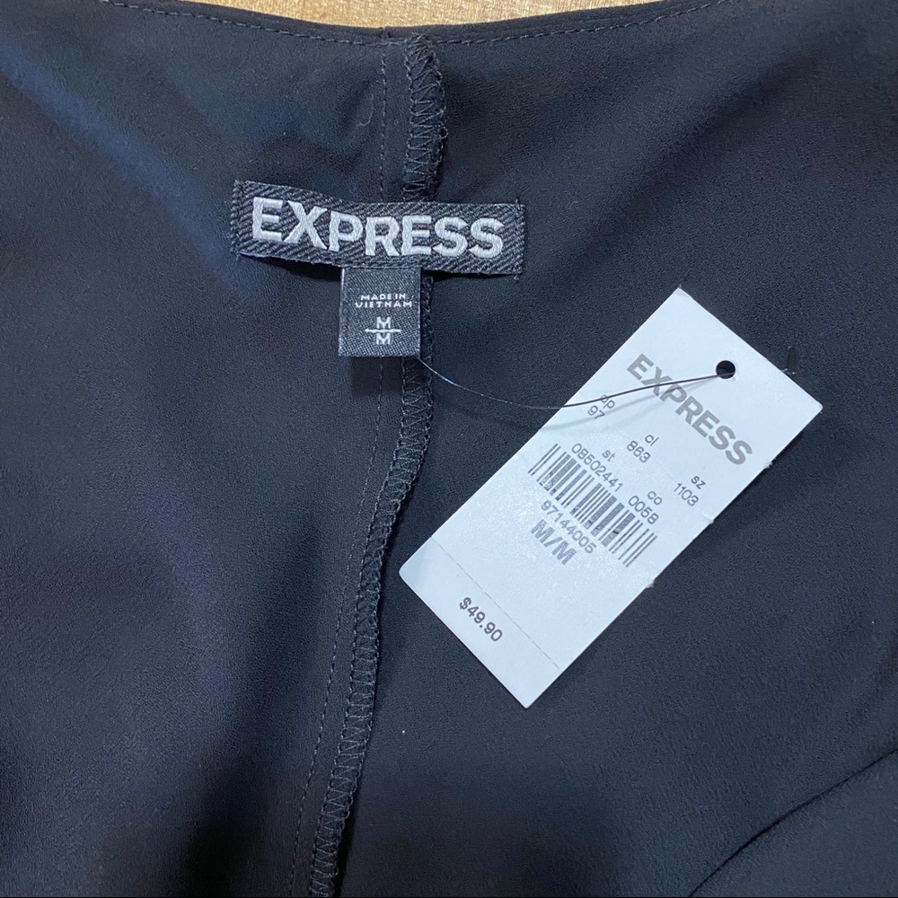 NWT Express Top with Gold Chain Straps - Picture 8 of 9